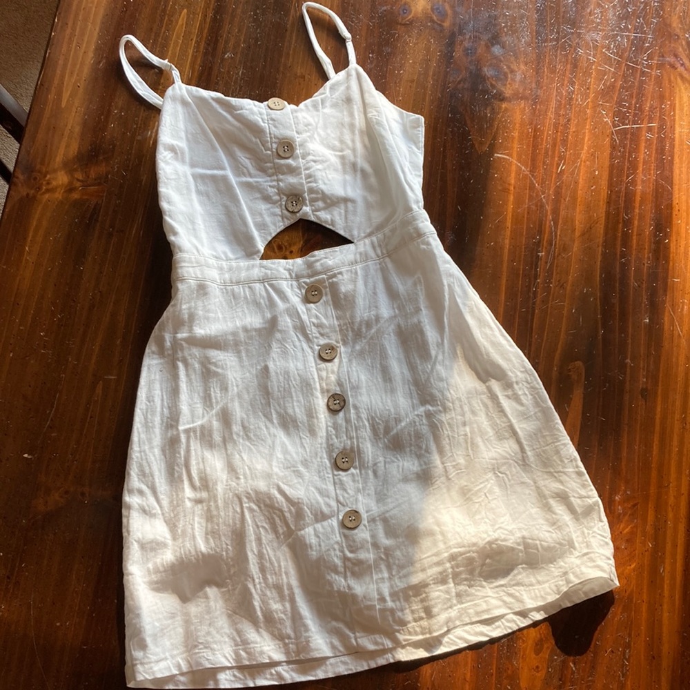 White linen dress size small
